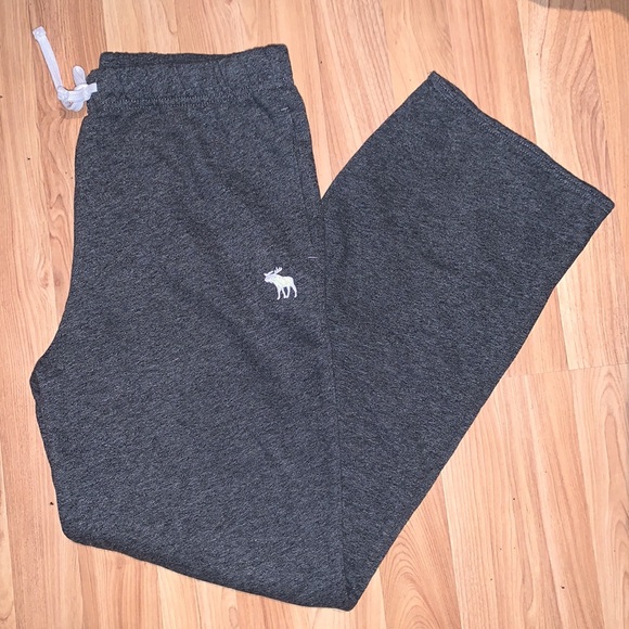 Abercrombie & Fitch 2 Piece Pyjama Set Size 15/16 NEW - Picture 6 of 7